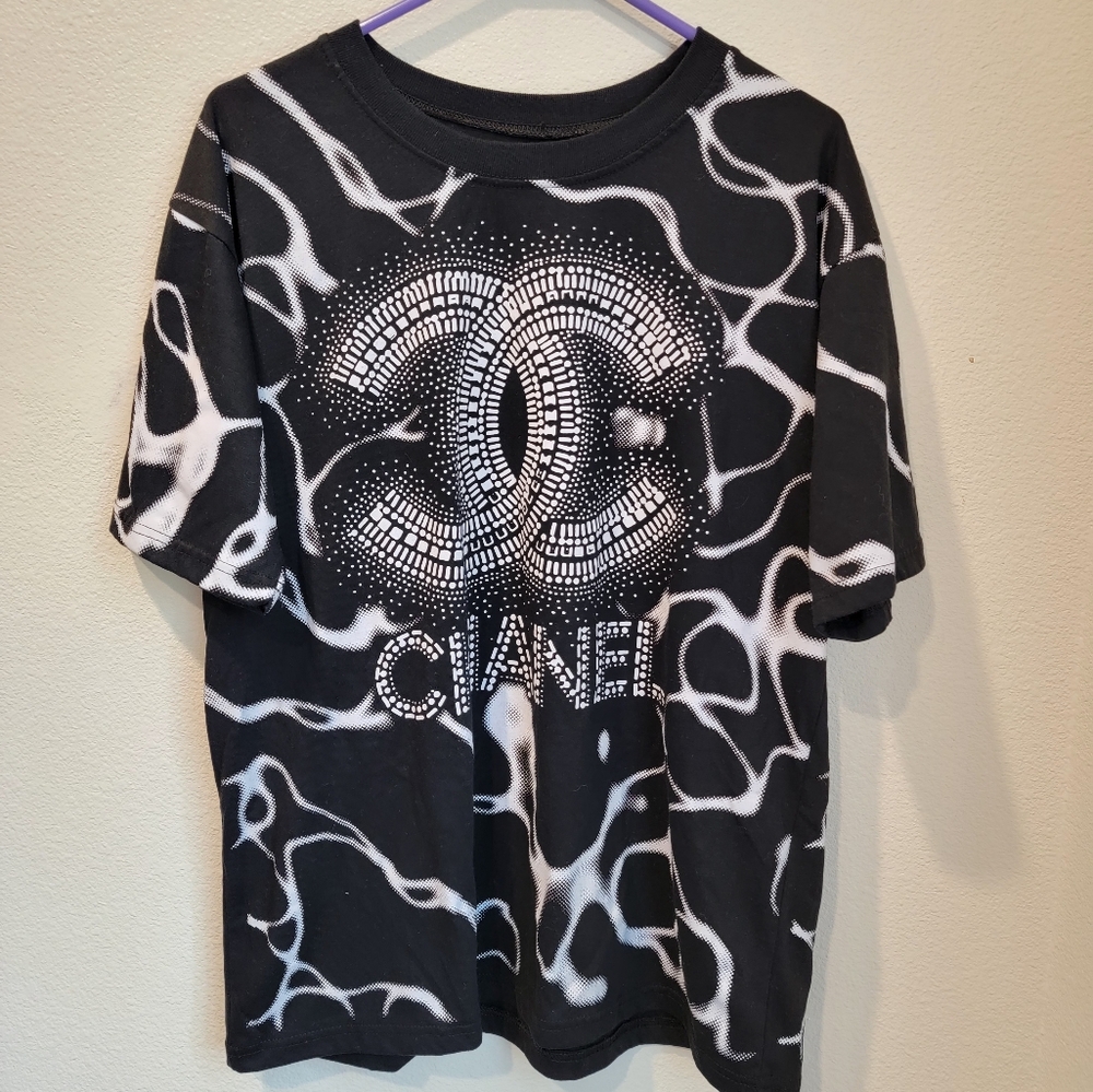Black and White Graphic Tee